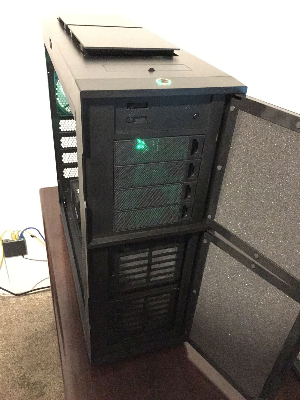 The grainyness of this pic reminds me of simpler times. Back when you had to go to CVS to wait in line while an angry clerk fussed with the computer to print your pictures and they turn out distorted like this.