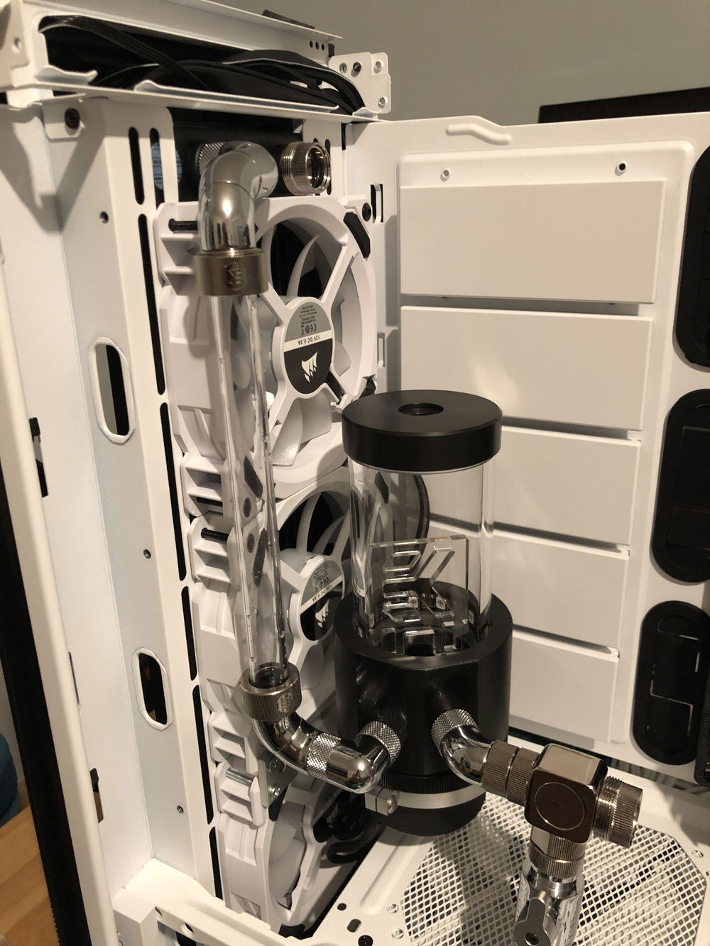 My first ever tube! I was so happy (I know.. it´s just a straight run but it was my first time..)