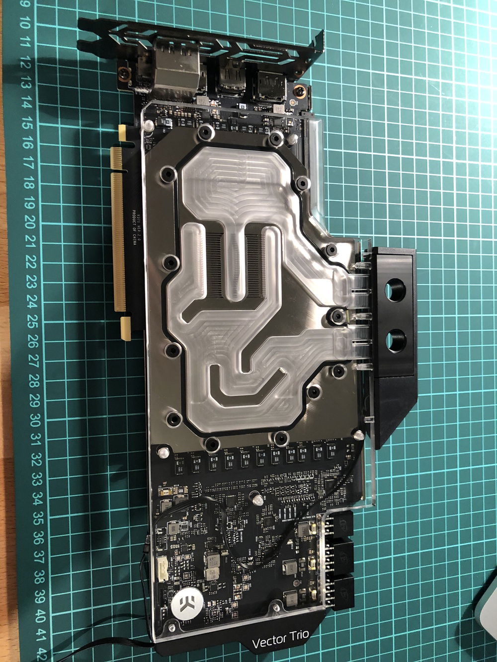 However in the end working with hardware and manuals from EK-WB was absolutely easy and it helped me to overcome the stress of doing it for the very first time.