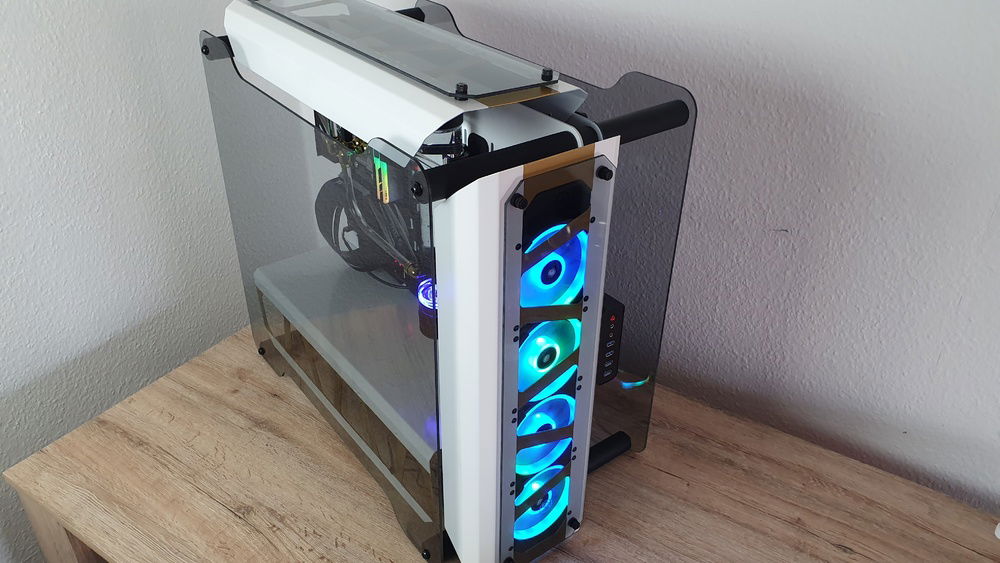 In progress picture f the Celestia/white side of the build