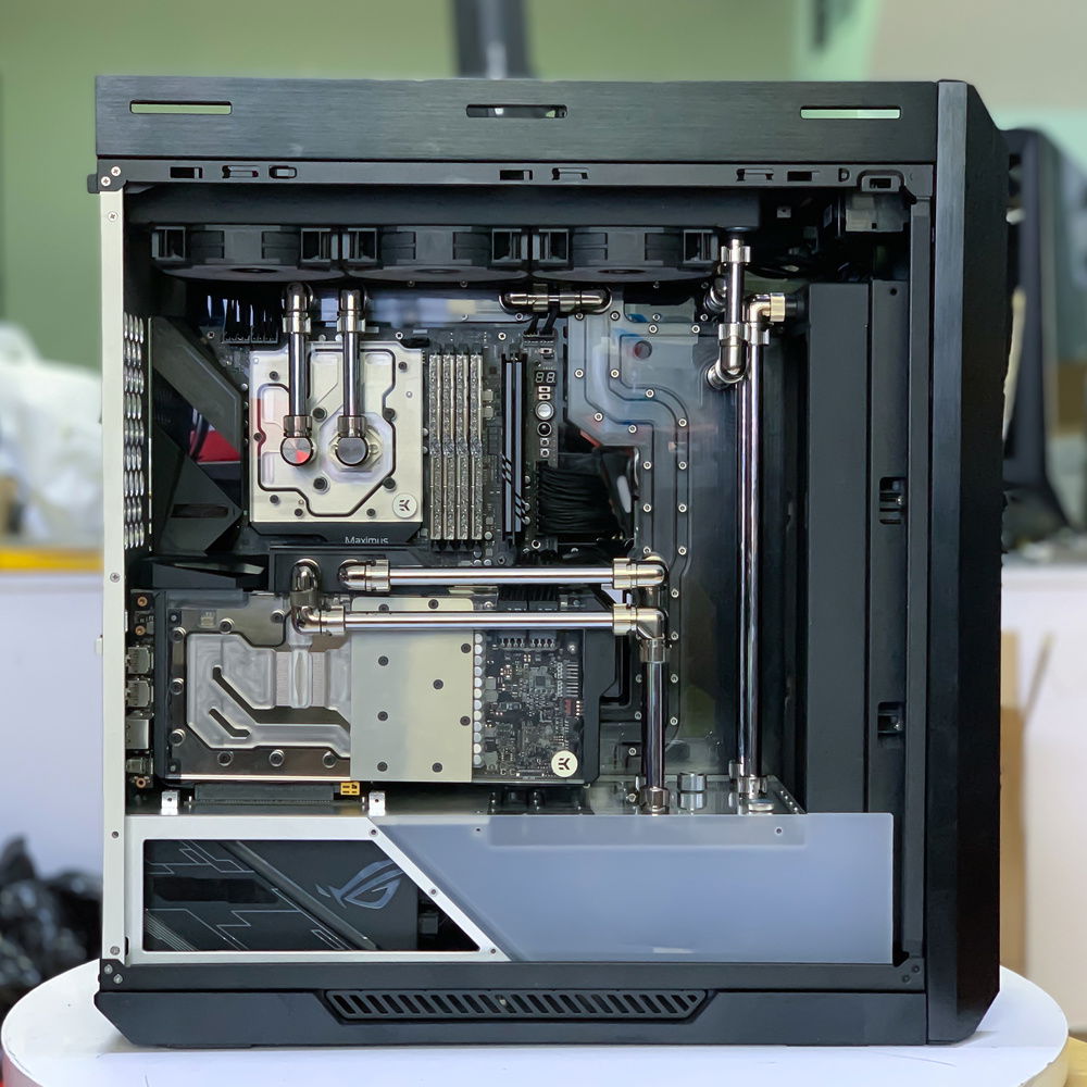 ROG Helios Case Remake » builds.gg