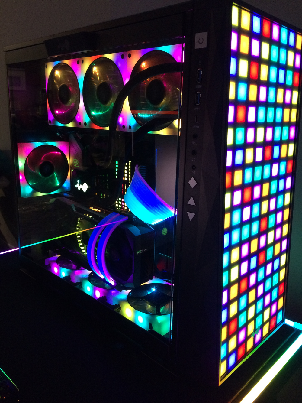 Updated the corsair fans to InWin Ego fans. updated the strimmer to the XPG strimmer. Added 360mm AIO water cooling IN WIN SR36 360mm AIO Twin Turbine Liquid CPU. Vertical mounting for GPU. Motherboard updated to the Asrock Taichi X570 (Razer Edition)