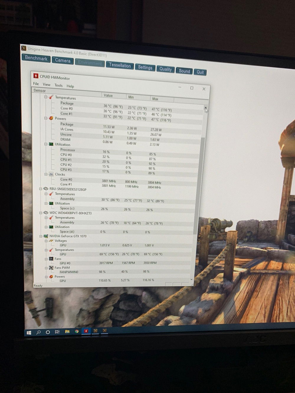 After running Heaven for an hour, temps hovered in around 70C... not to bad!