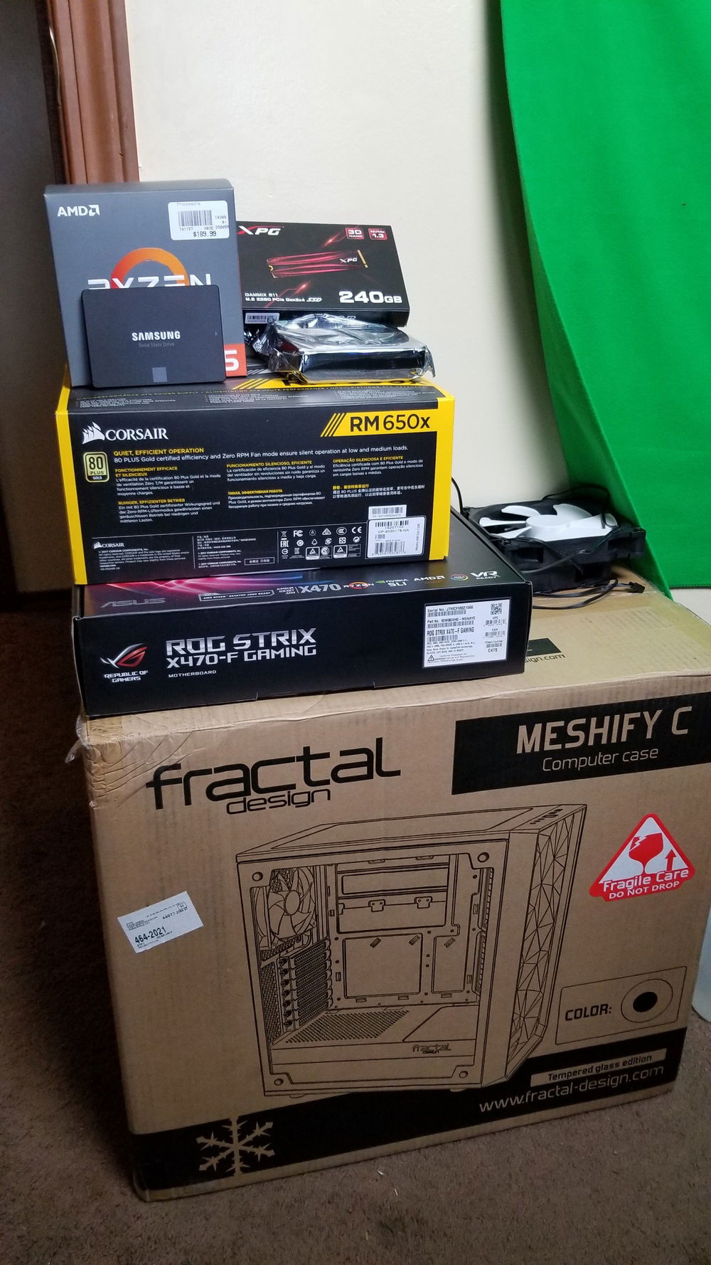 The compliment of parts before I started building