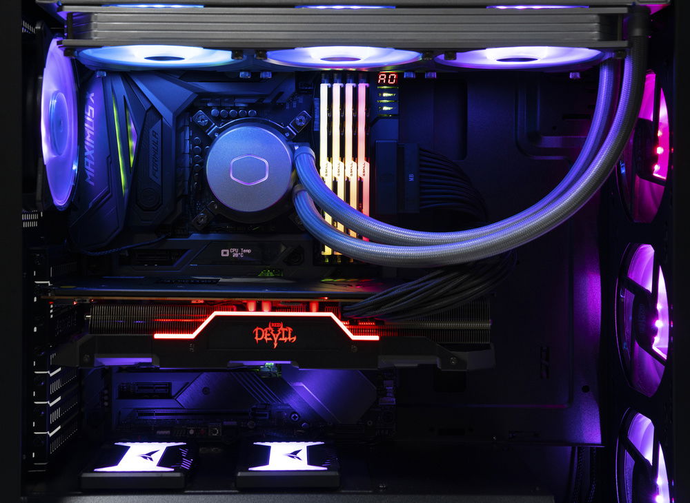 Gotham - Simple and Powerful build in the MasterBox K501L » builds.gg