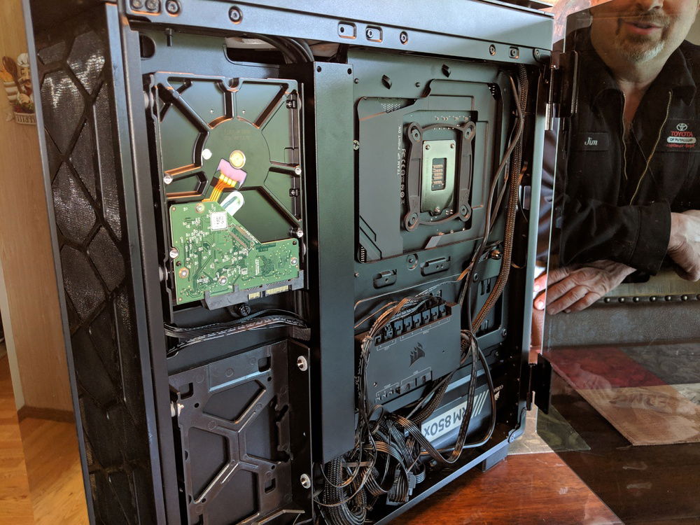 I know..... Rats nest.
Working in it.