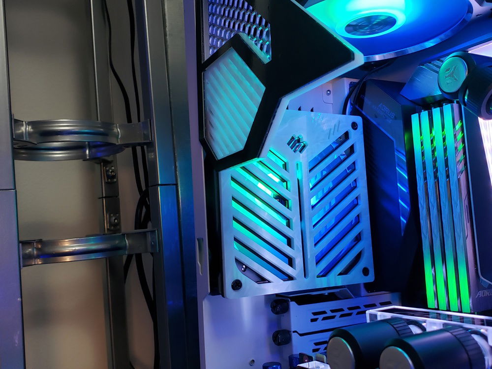 The custom built 120mm fan grill