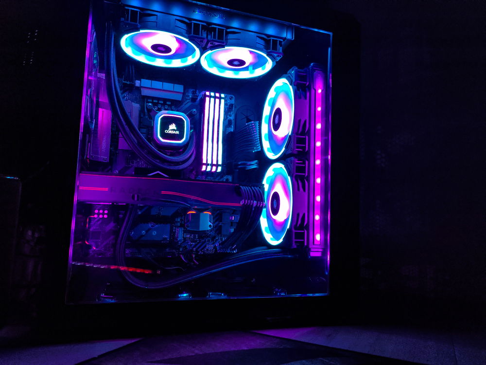 How et looks right now, custom water loop and new mobo otw