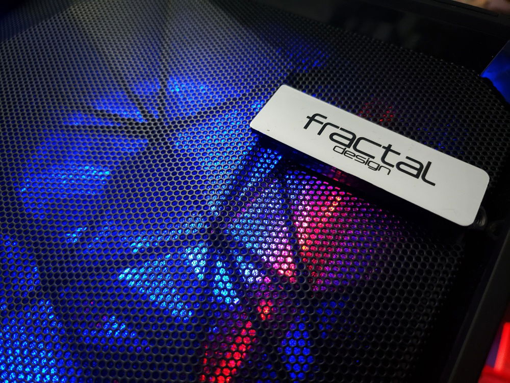 Top of the fractal case