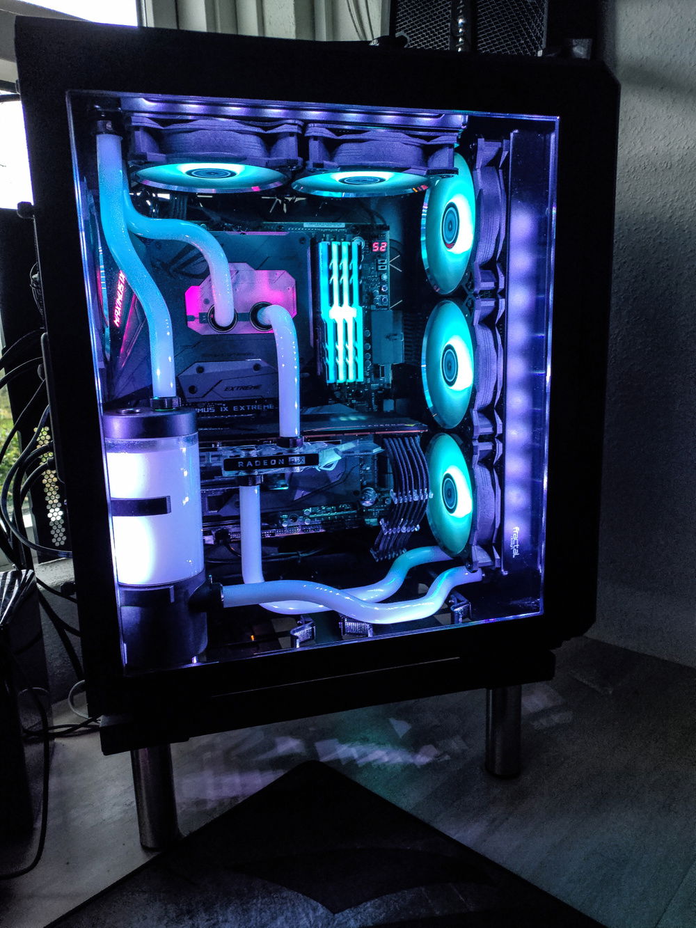 First try of bending hard line, small errors but overall om happy :)