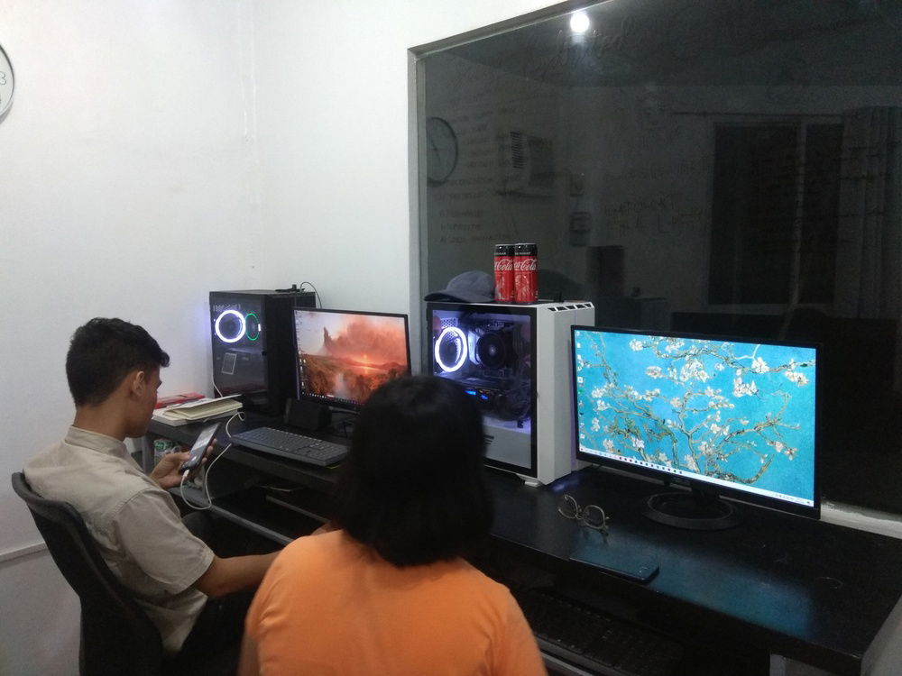 Charizard's and Burrito's set-up