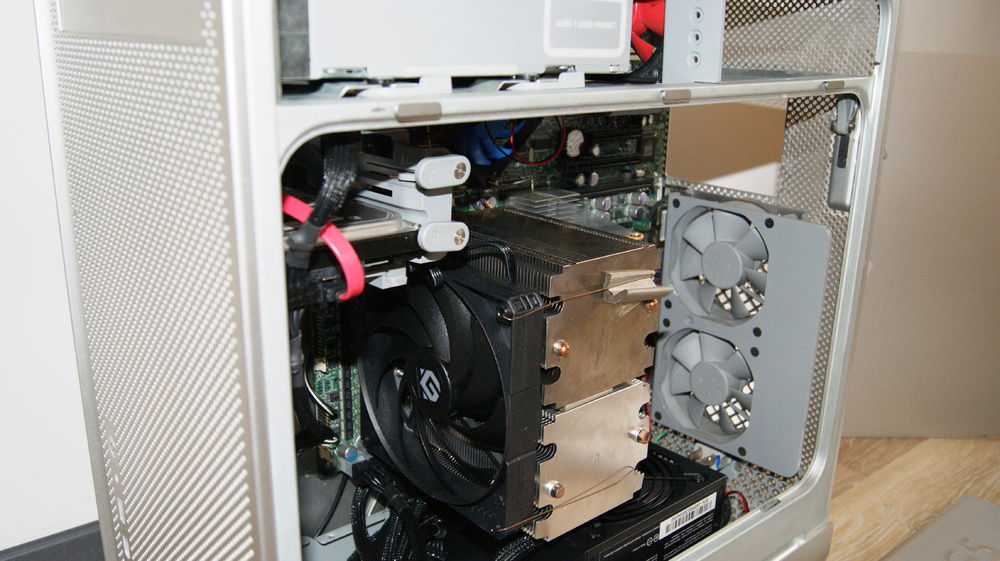 3/4 View of the not so beautifull, but functional insides.