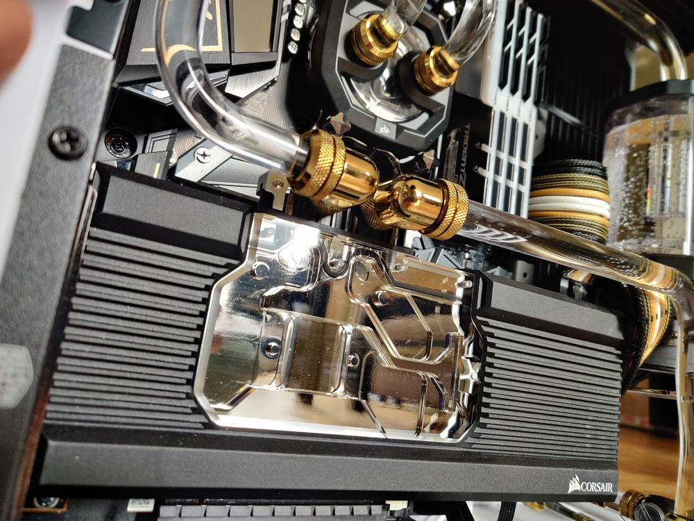 GPU block frontal view and fittings