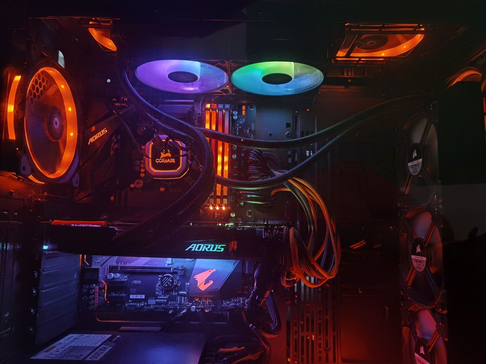 Nice with a water cooled Gpu :)