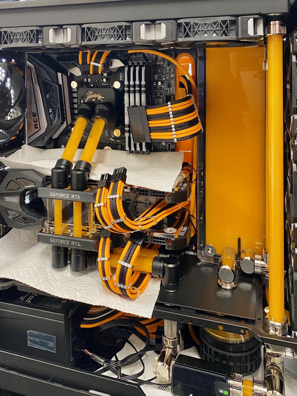 This actually saved me because the inlet fitting to CPU waterblock wasn't fitted properly and the dragon spewed orange juice once the pump powered on.