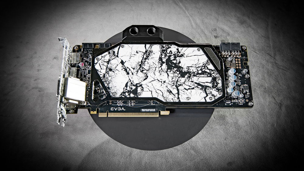 AquaComputer Kryosgraphics Waterblock for the GTX 980