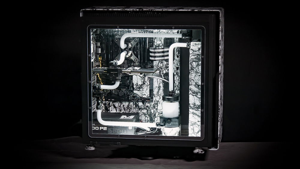 Antec p380 window with custom snow camo hydro-dip