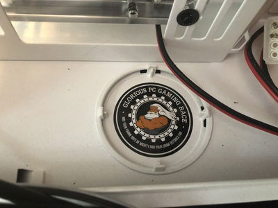 I also wanted to add a little easter egg for my stepdaughter. Even so so already has a PC (which I made from old bits several years ago), this will be a proper PCMR build; so plopped a cheeky sticker on the unused drain cap for her: