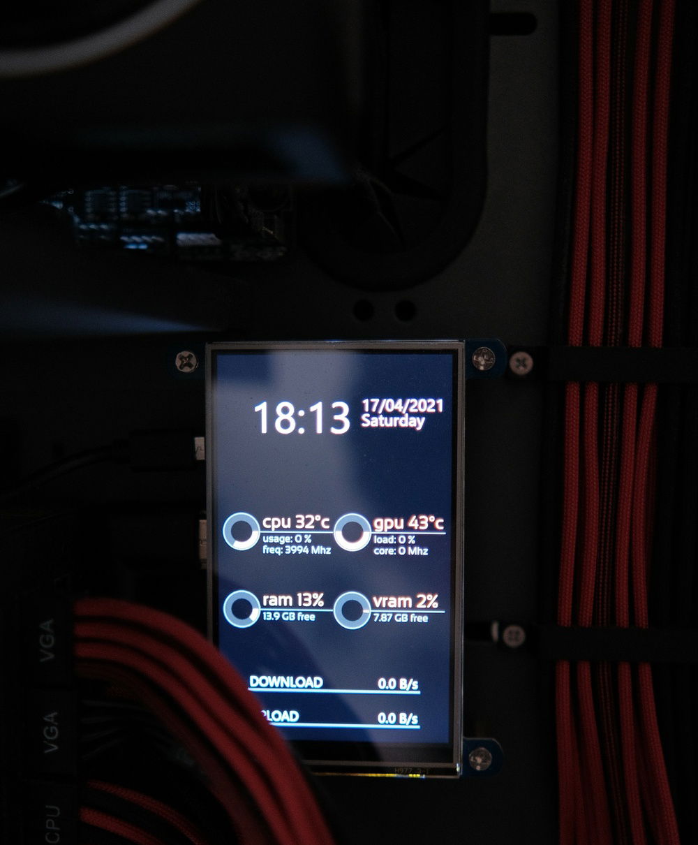 Waveshare 4" IPS LCD, Rainmeter app with modified CircuitousTwo skin.