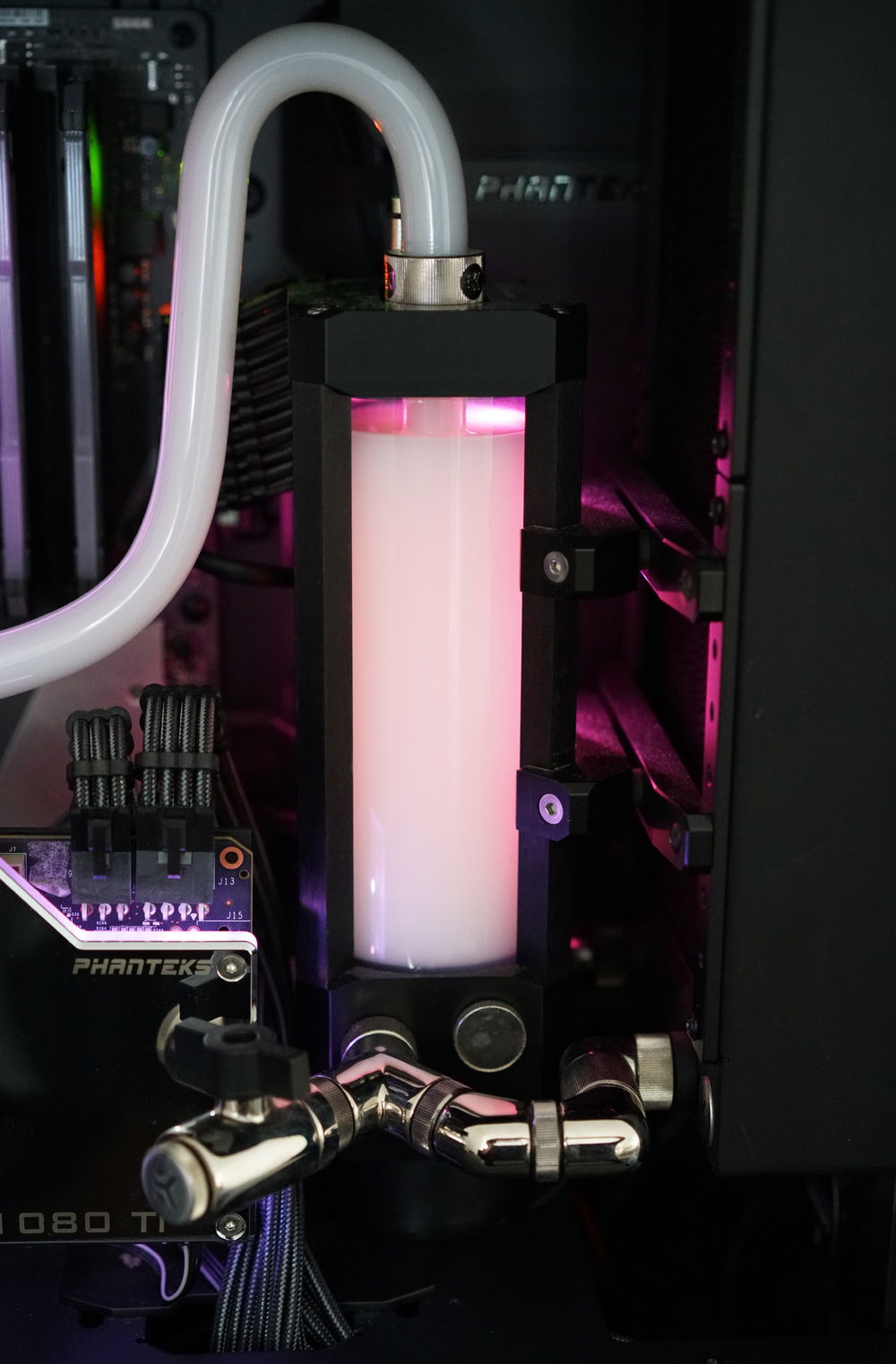 I was most proud of the bend into the Heatkiller reservoir, and the pipework below.