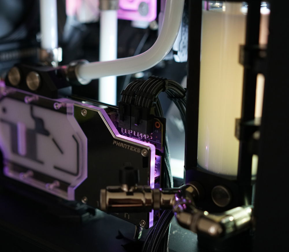 One thing that never went well was the RGB. EK and Phanteks would be one colour and Heatkiller and ASUS would be another colour.