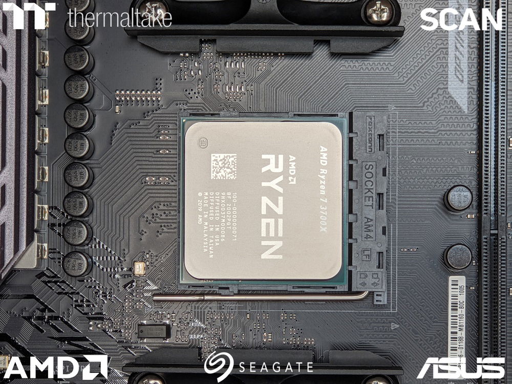 AMD Ryzen 7 3700X