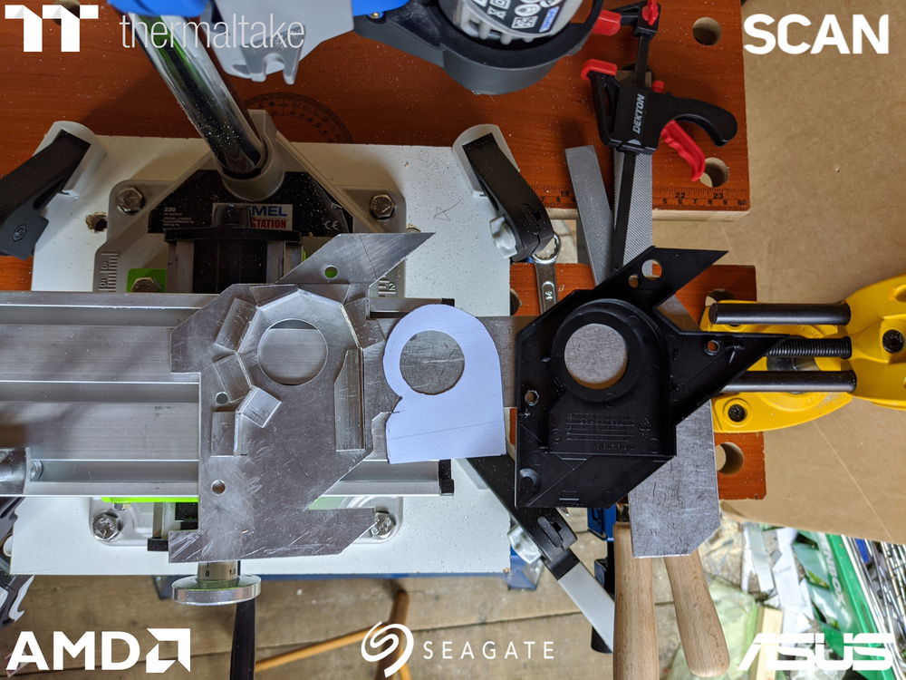 Copying the fan shroud pattern with aluminium angle.