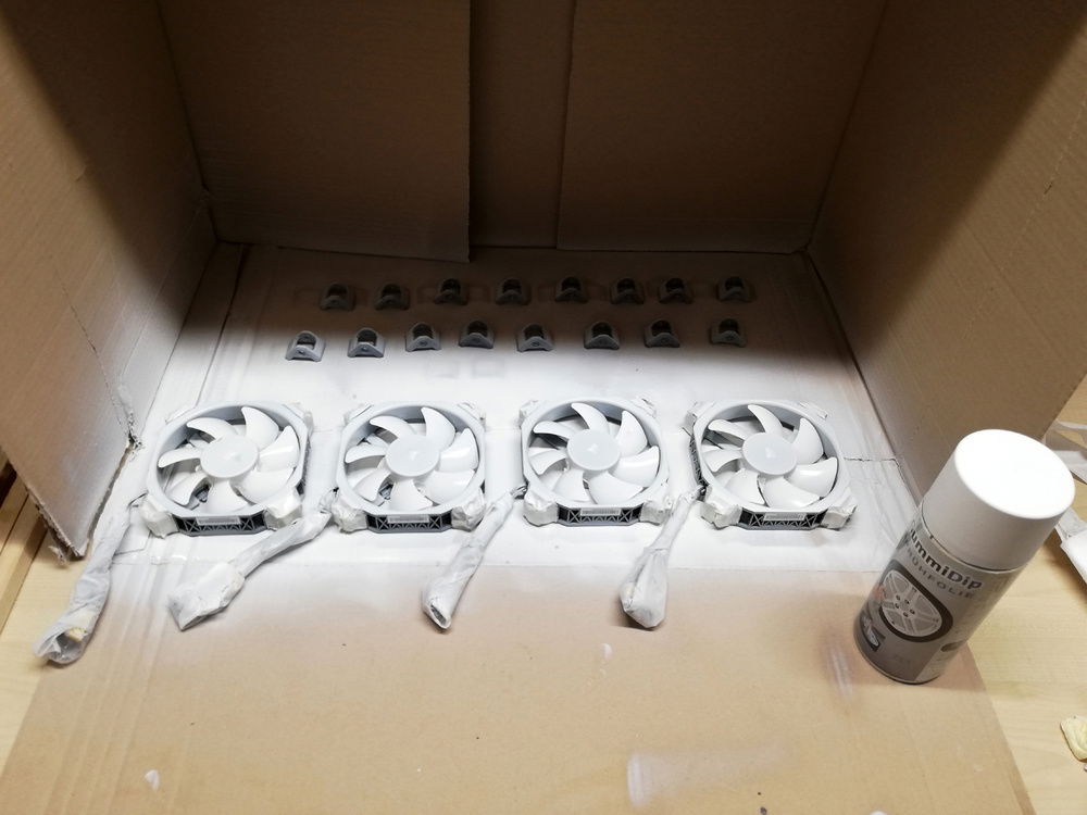 27th April 2020: Even though I'm not super satisfied with this painting method and brand, for the sake of consistency, I decided to not change anything. I ran out of paint with these four fans and had to order more. I guess I'll do the fans that are in the case at the moment once the new cans of paint arrive. Pretty cool way to spend my birthday NGL.