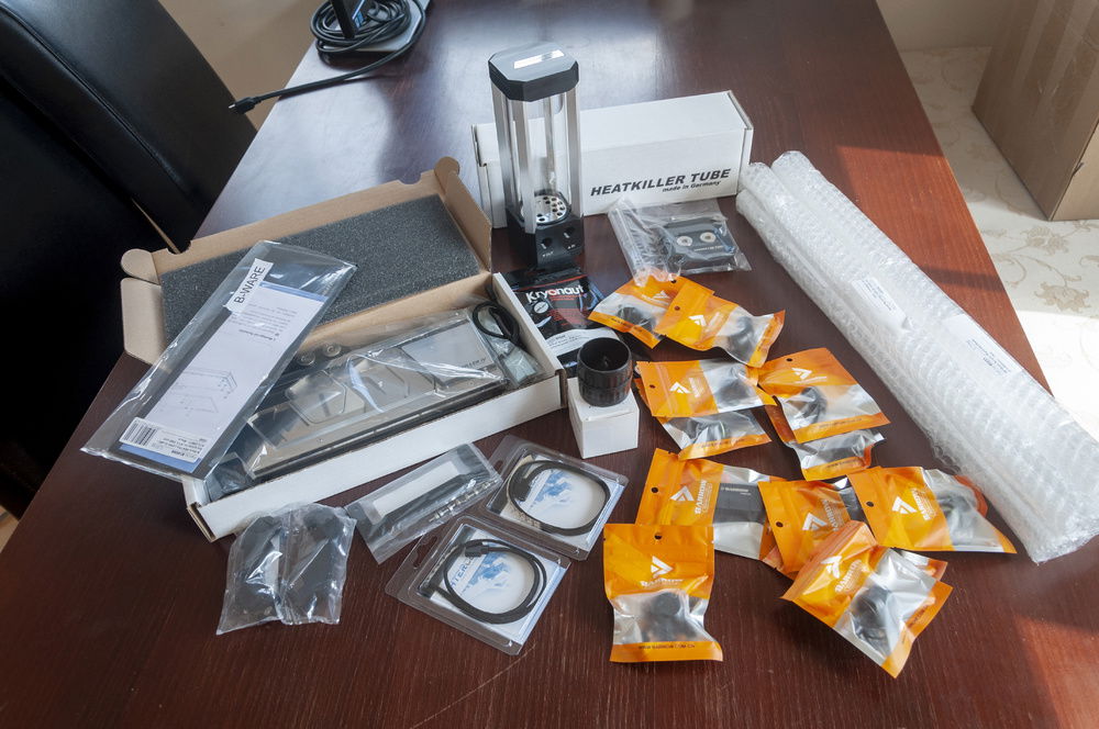 I can see why the Heatkiller stuff is so pricey. Everything they have is chonky AF! This is good quality stuff right here.