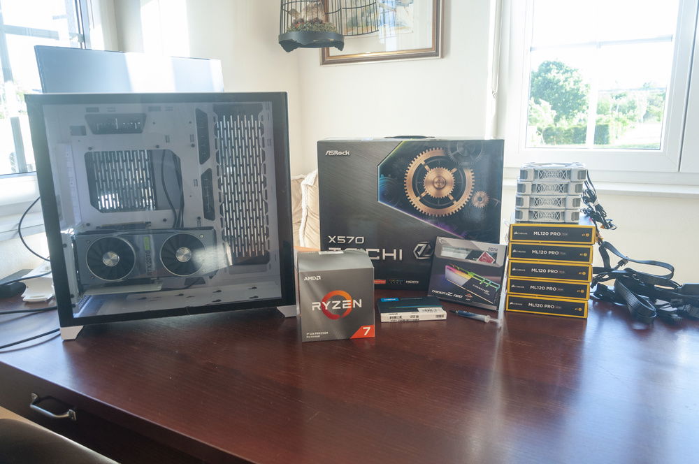 21st May 2020: The replacement motherboard arrived today so I got the rest of the parts out of the basement. Decided to install all 9 fans since the Splitty4s should arrive in a couple of weeks. I had to hurridely put everything together since we were supposed to group for a trial in ESO in under 2 hours.