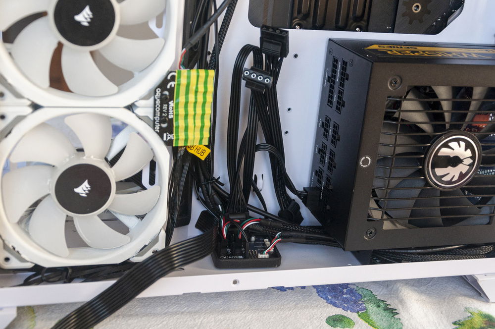 Finally plugged that Quadro in. I can't wait to make the custom cables. That Molex power cable is a disaster, honestly.