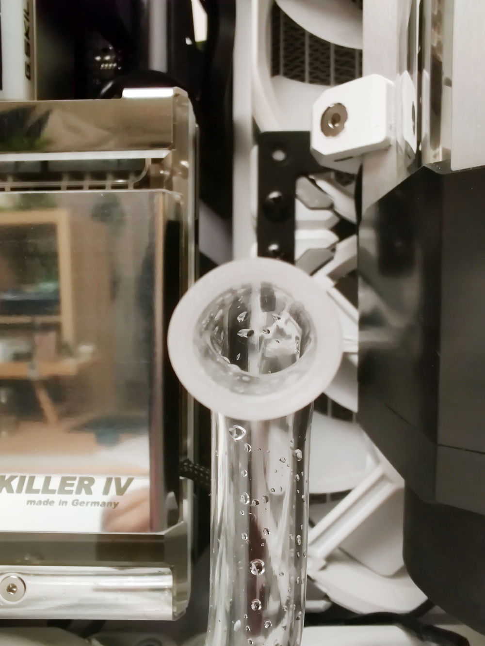 So much so, that it was impossible to get the fitting to go over it.