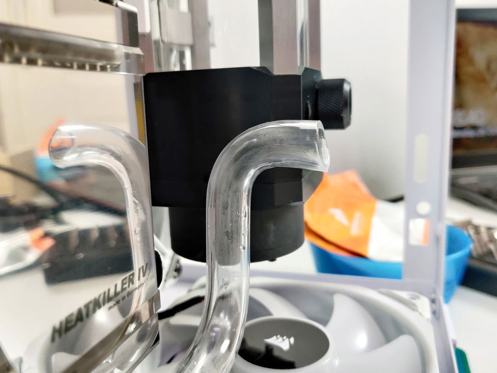 And in trying to get the last bit to bend perfectly, I ended up deforming it big time.