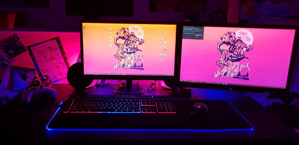 The first monitor seems a bit orange.