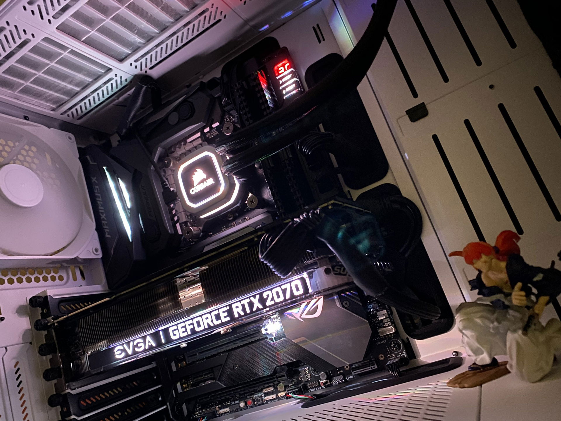 White Carbon - EOL » builds.gg