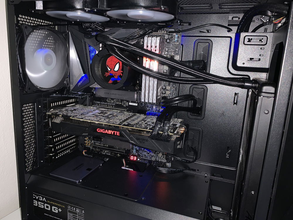 With flash to show how much neater the bottom cable management is :)