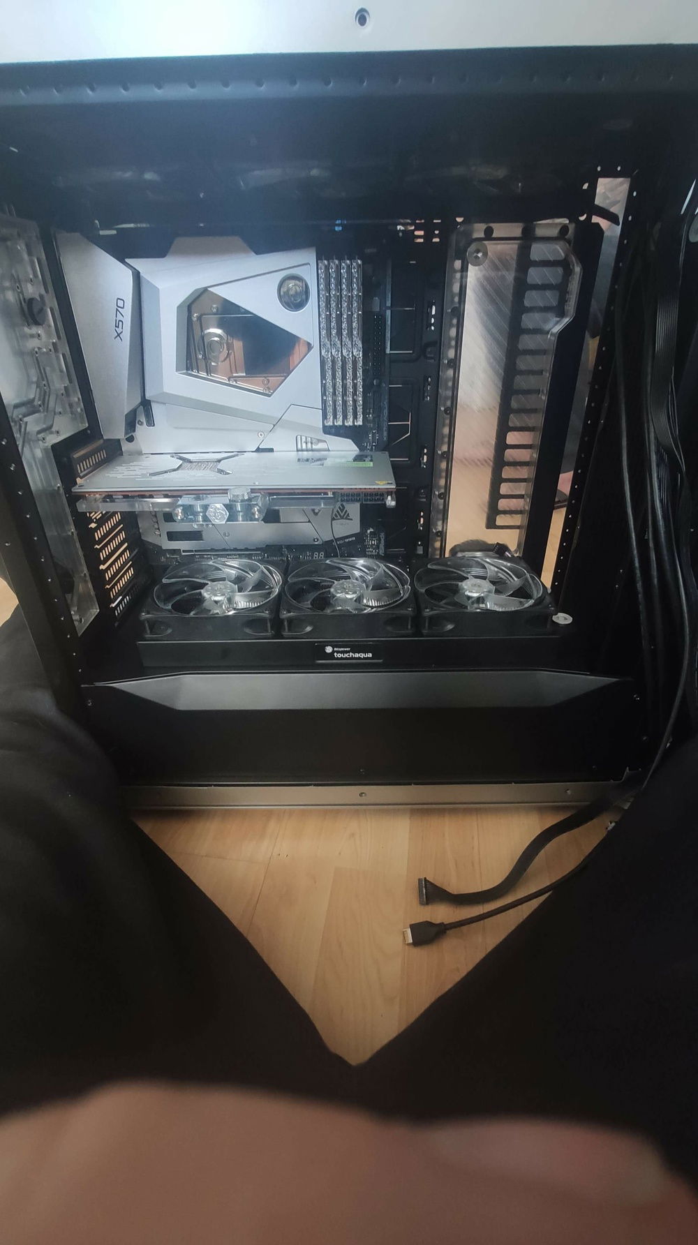 New noiseblocker RGB fans tryout