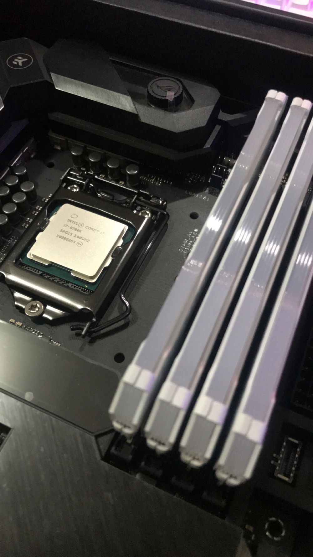 CPU and ram installed