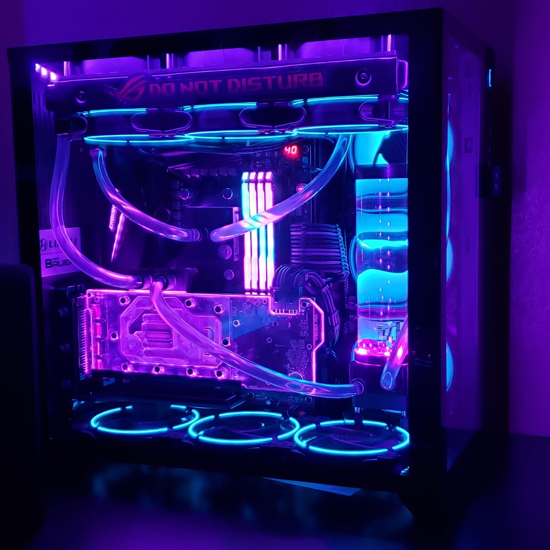 Lian Li pco11 Dynamic Gaming Set up » builds.gg