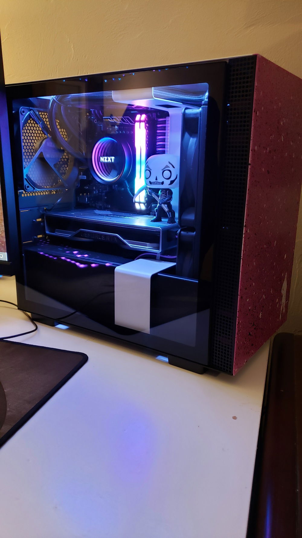 Custom silly 90's girls bicycle front panel. Another skull trooper. Custom stamp on the bottom right corner.