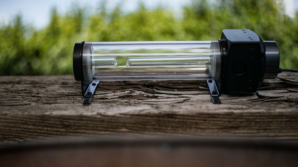 Heres the new D5 pump with the reservoir fitted!