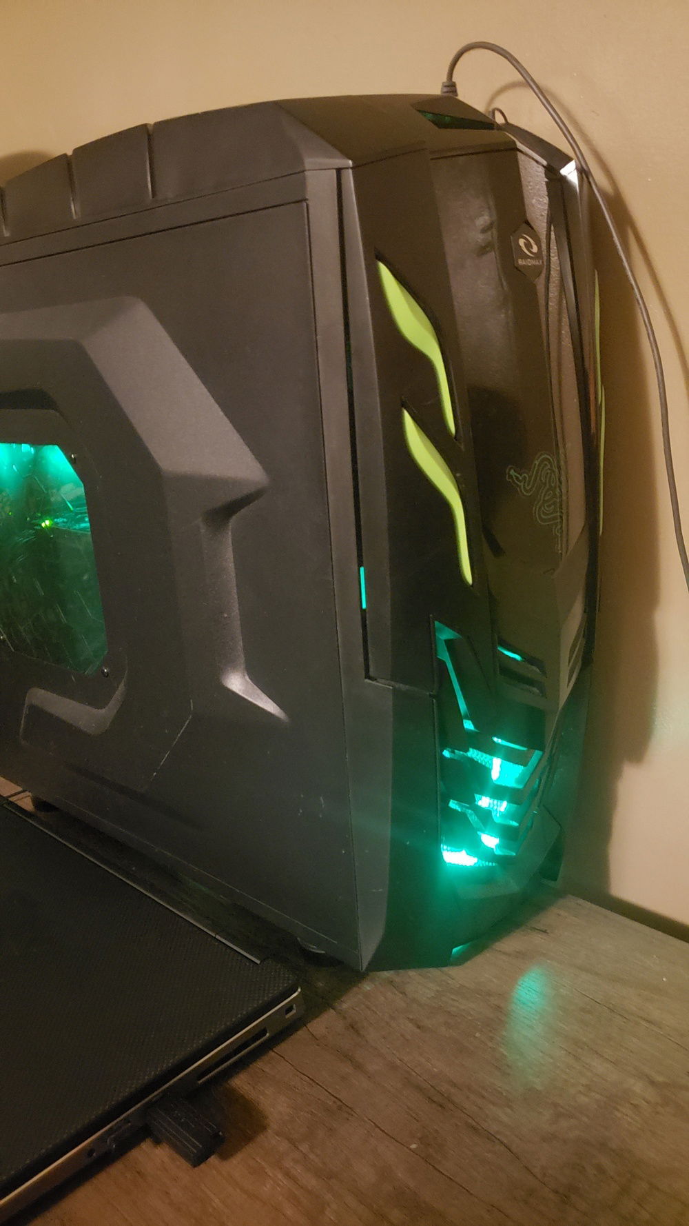 Front of the case after closed back up.