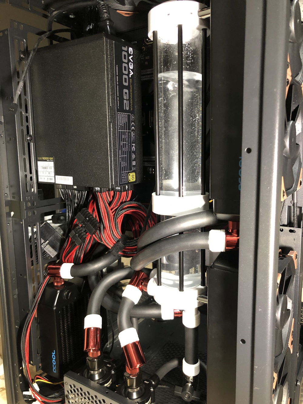 rear reservoir and psu placement