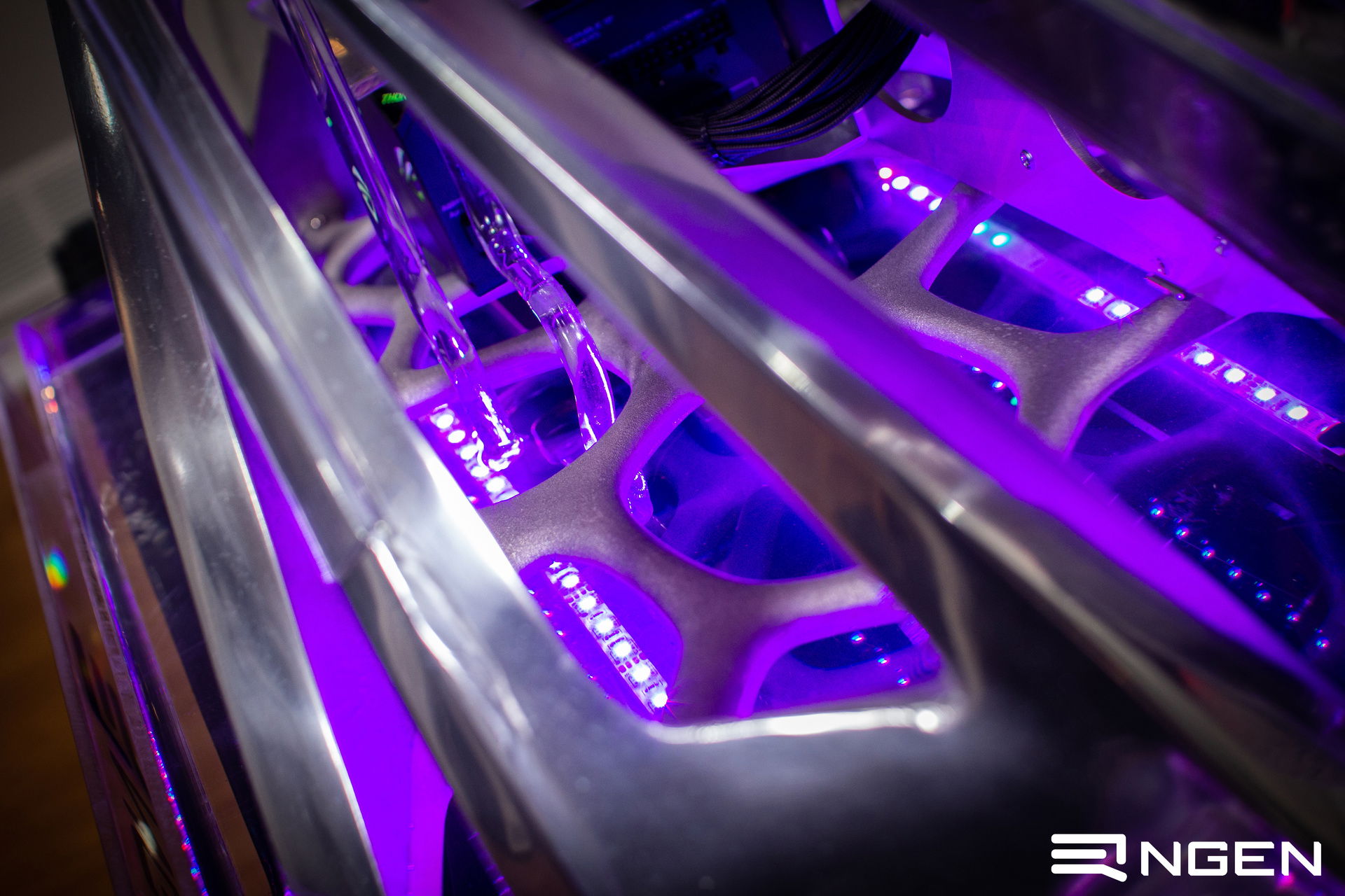 Zen Tower - Open Waterfall Cooled Computer » builds.gg