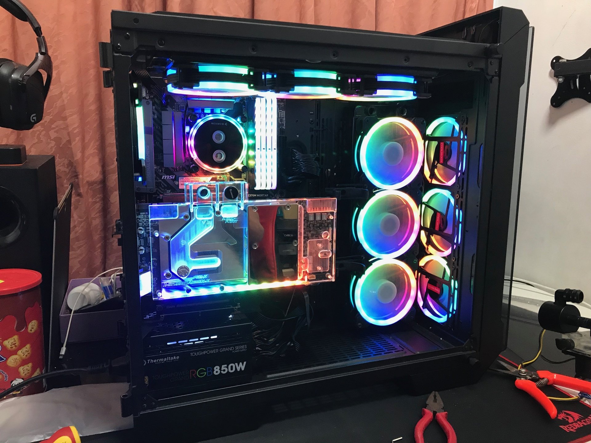 ThermalTake View 71 All RGB Build. ALL! Even Fittings !! » builds.gg