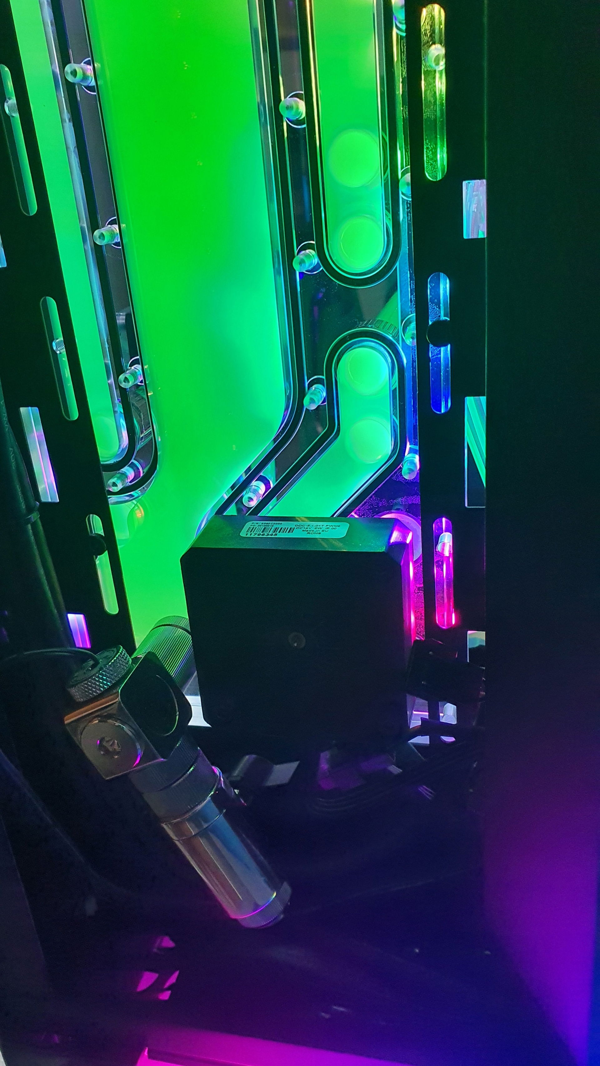 LianLi O11 Dynamic XL Black Custom WaterCooled EKWB Aorus Build