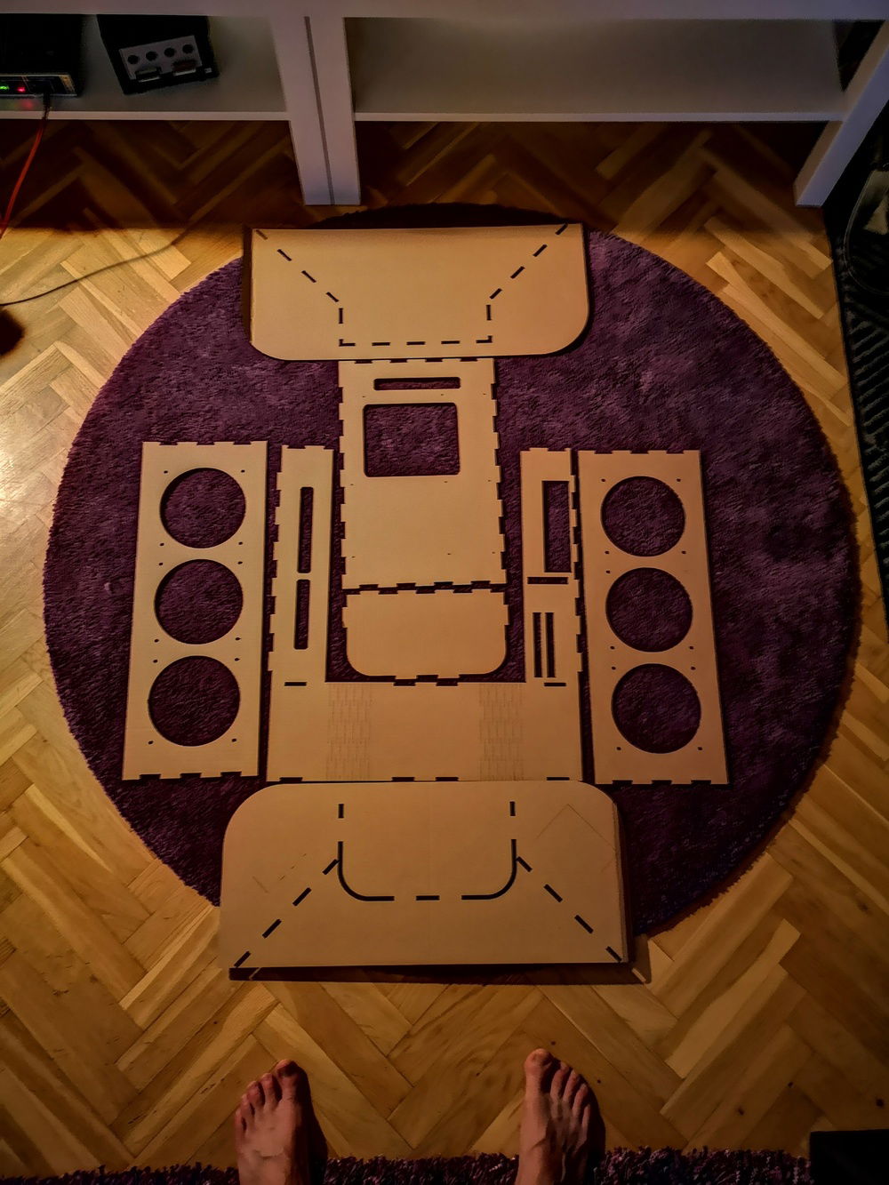 This is the first iteration of the case. It is cut from 3 mm cardboard and will simply show what modifications I must make.