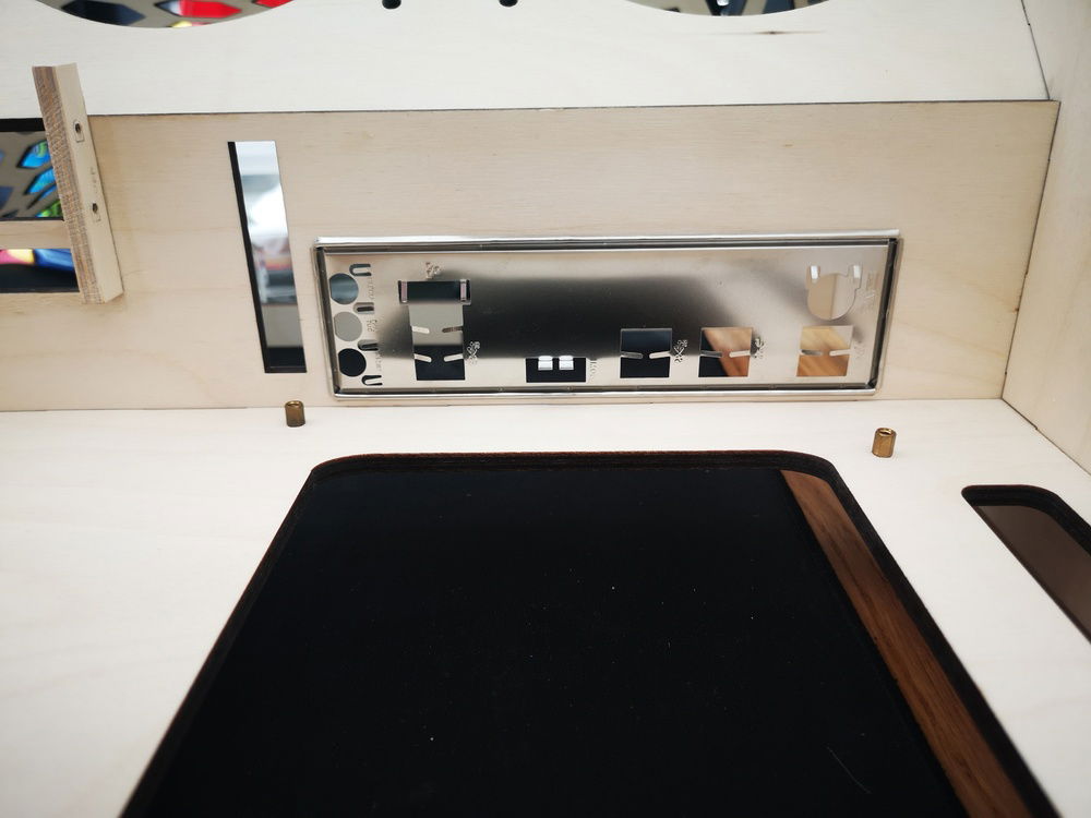 The I/O shield fits well