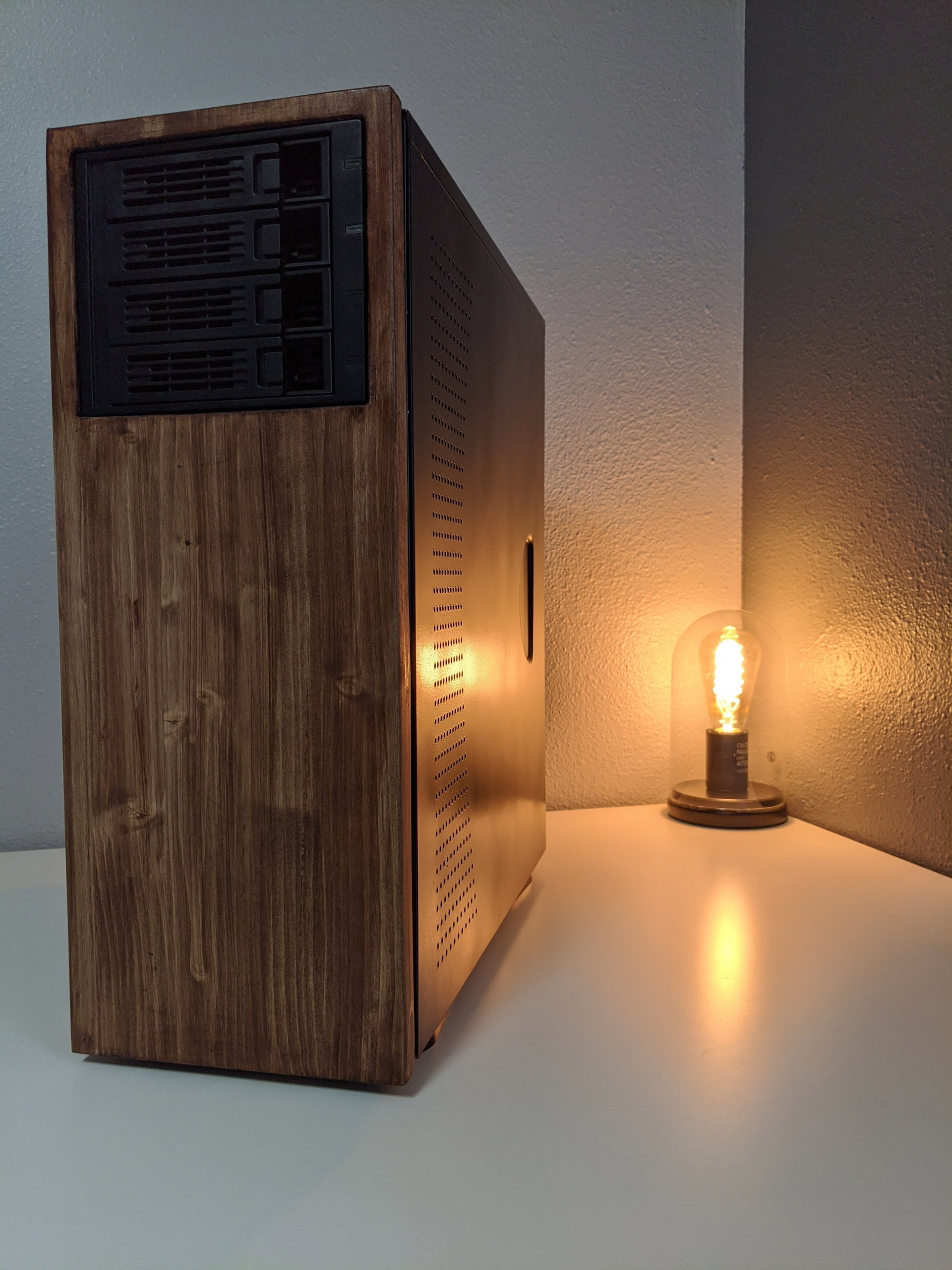 Home-Server » builds.gg