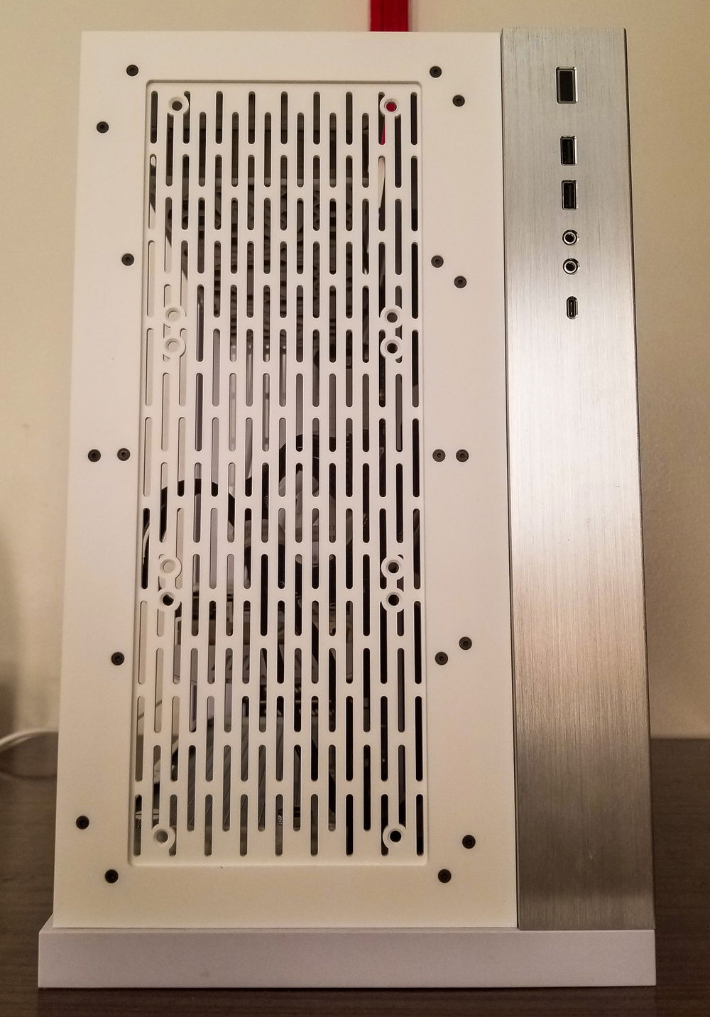 Cold Zero Lian Li dynamic front panel
